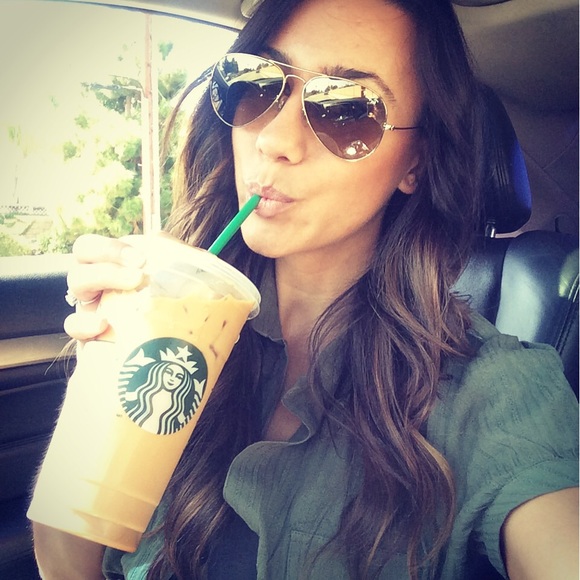 Meet your Posher, Natalie - Picture 4 of 5